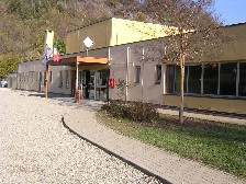 scuola_samone.jpg (19679 byte)