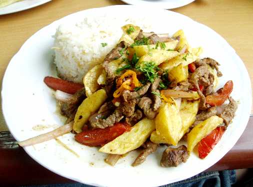 salteado_pollo.jpg (24804 byte)